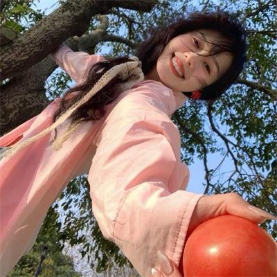 秘林謎村